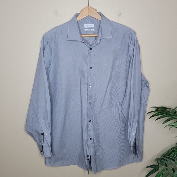 Calvin Klein | Gray White Pinstriped Long Sleeve Button Down Shirt - Picture 1 of 5